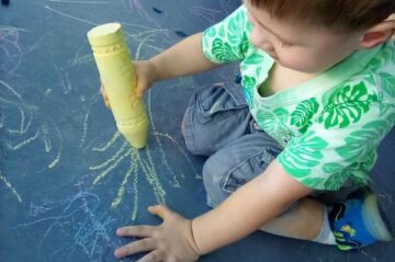 mason drawing chalk